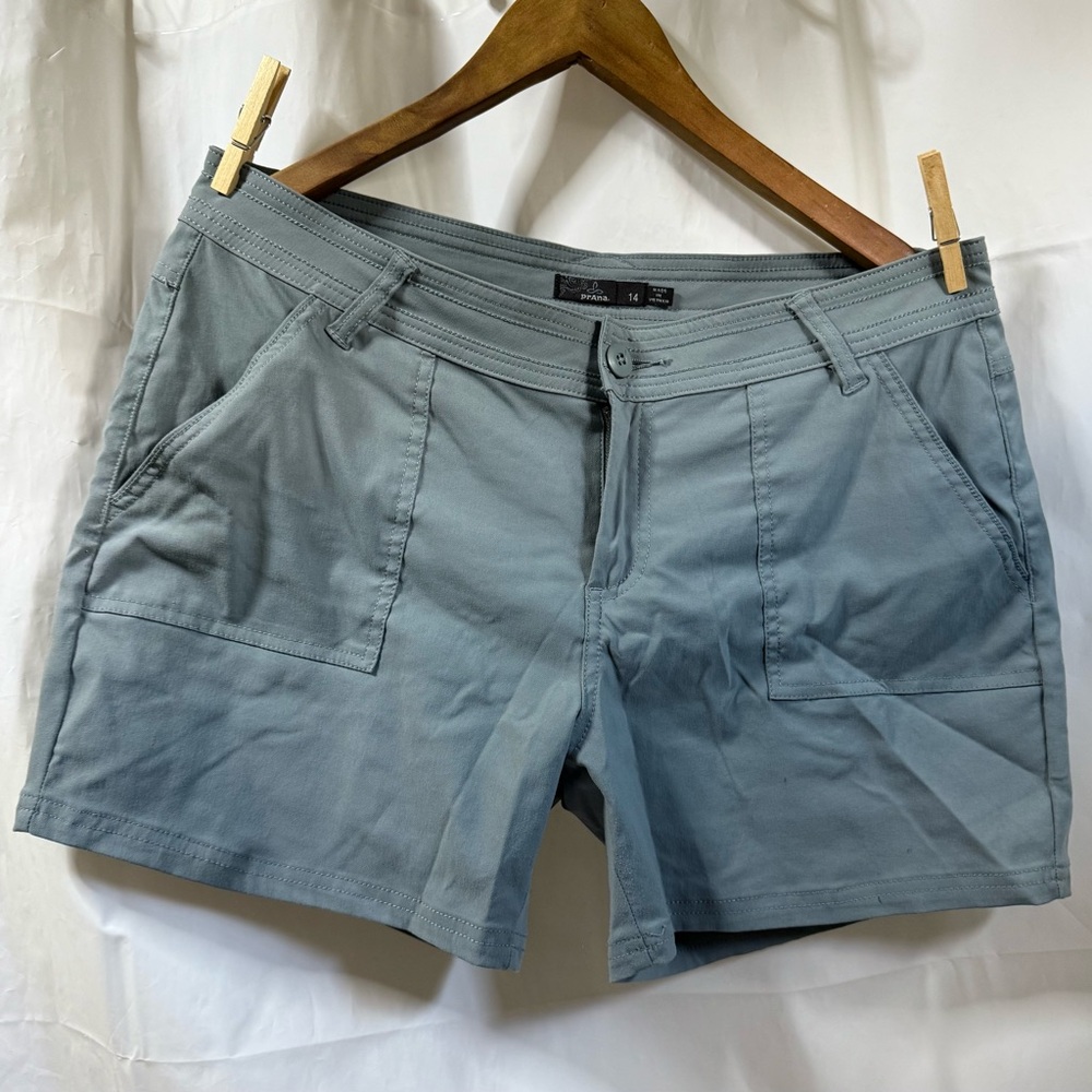 Prana Blue Cargo Shorts Lightweight Casual
